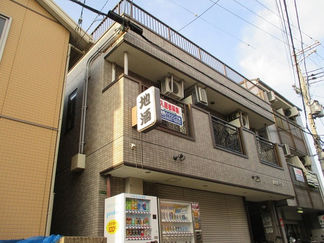 建物外観　下新庄駅近セパレート物件ですよ