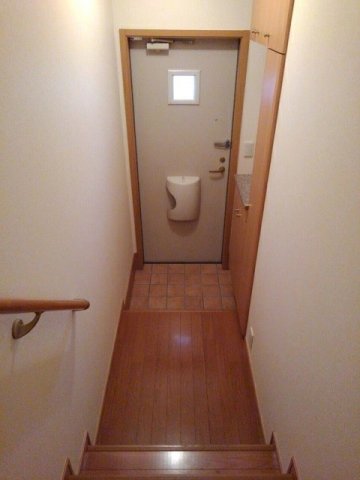 玄関　明るい玄関です