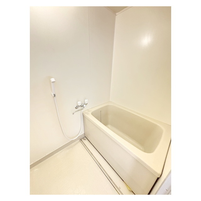 バス・シャワールーム　キレイにメンテナンスされています