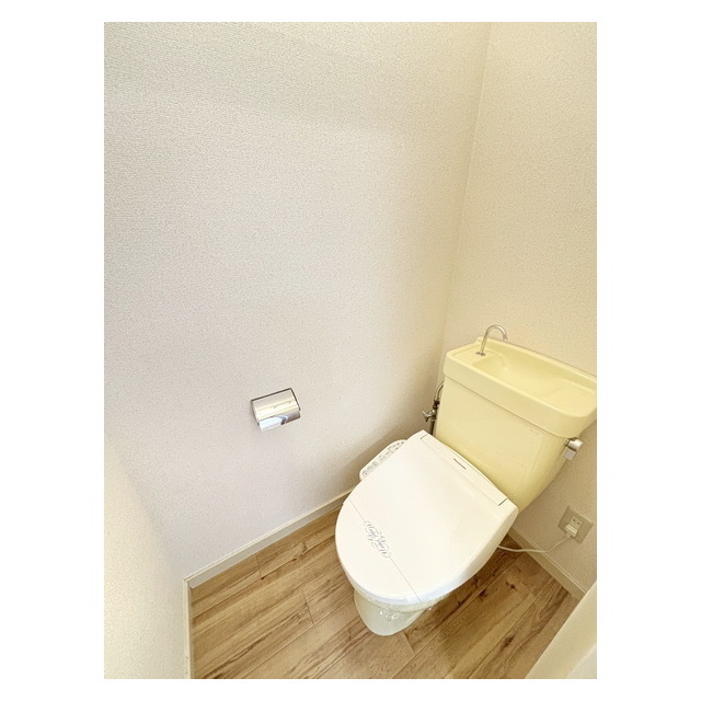 トイレ　バストイレは別々です