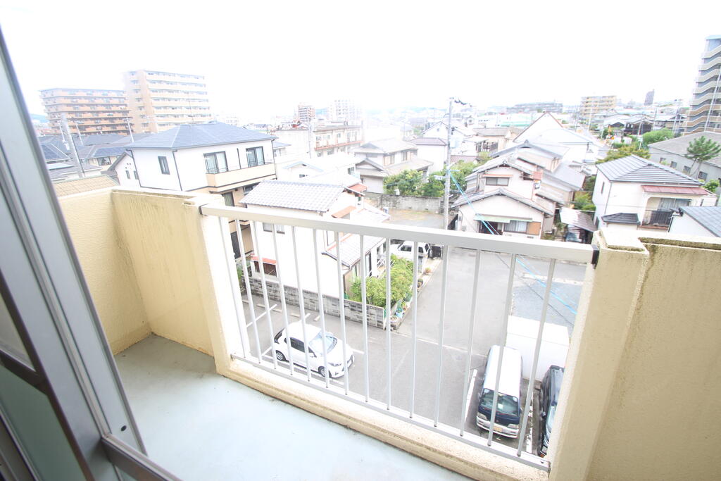 バルコニー　最上階