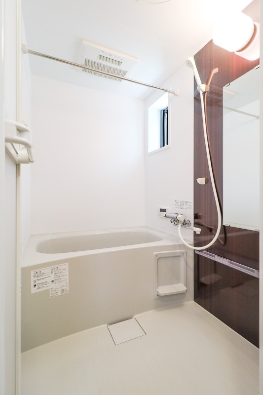 バス・シャワールーム　図面と現状に相違がある場合には現状を優先