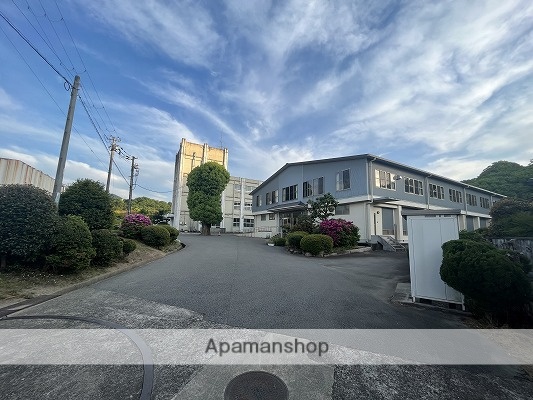 中学校　双葉中学校（中学校）まで1514m