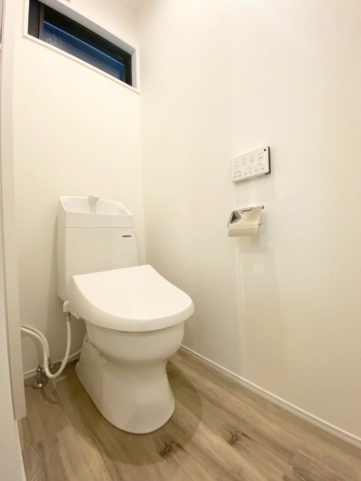 CUORE A棟のトイレ写真