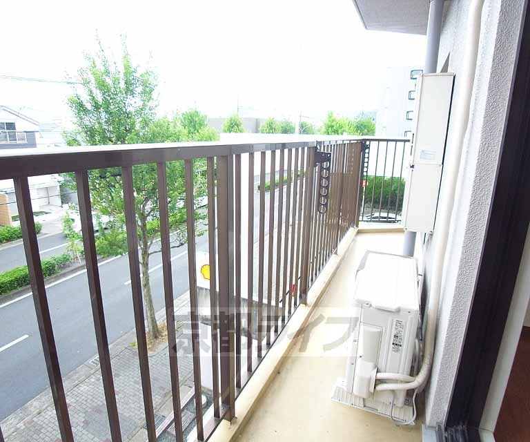 バルコニー　・お問い合わせは京都ライフまで・