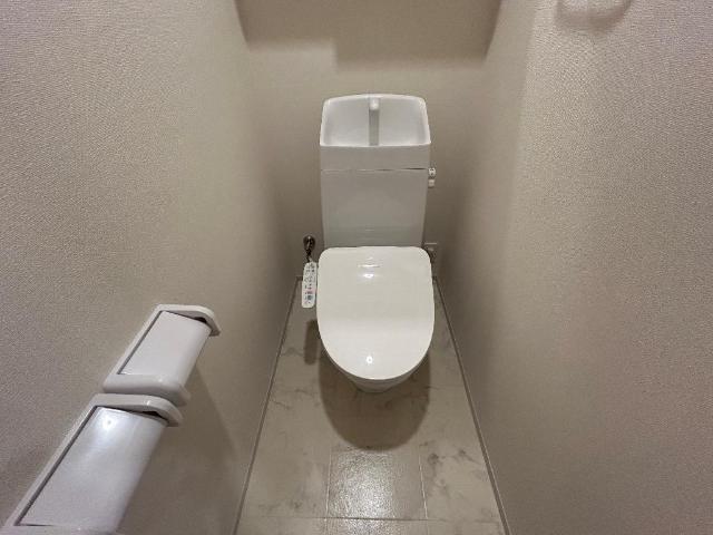 トイレ　シャワー付トイレ