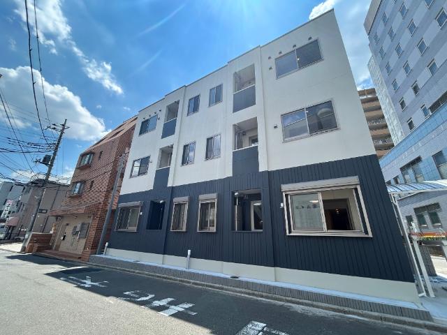 建物外観　外観写真（昼）