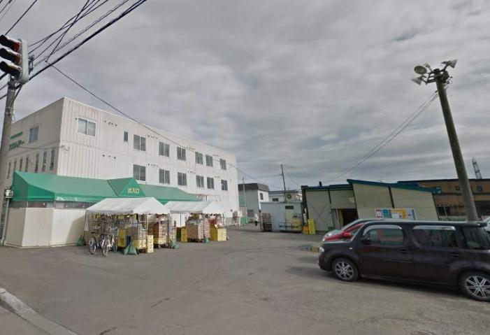 スーパー　マルコストアー本店（スーパー）まで852m