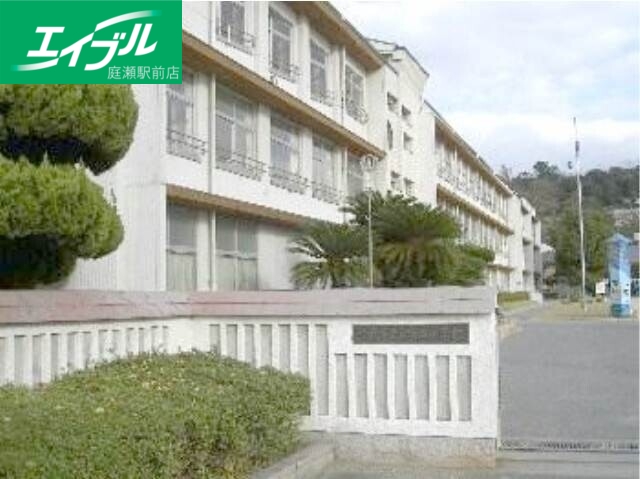 小学校　倉敷市立倉敷西小学校（小学校）まで1215m