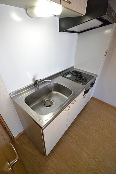 キッチン　（別タイプ参考写真）ルーブル飯田橋　文京区水道1
