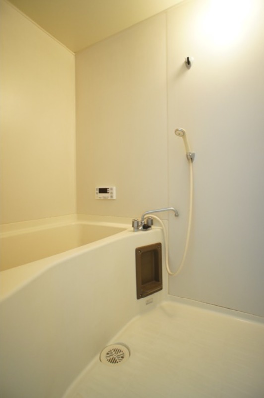 バス・シャワールーム　図面と現状に相違がある場合には現状を優先