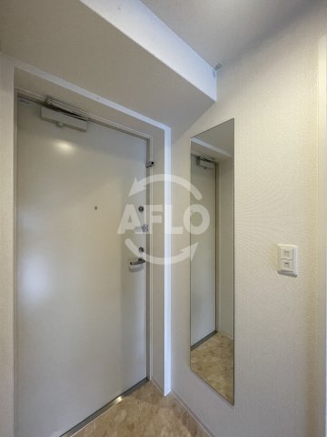 玄関　セレニテ江坂エクラ　玄関