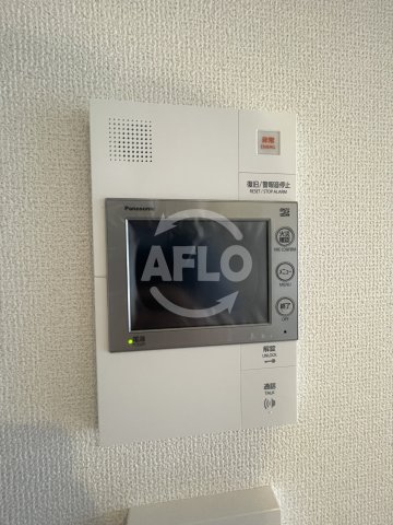 セキュリティ　セレニテ江坂エクラ　モニター付きインターホン