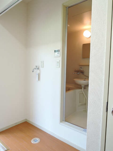 その他部屋・スペース　別部屋１０２号室の室内写真です