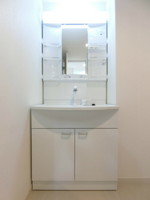 洗面設備　同仕様