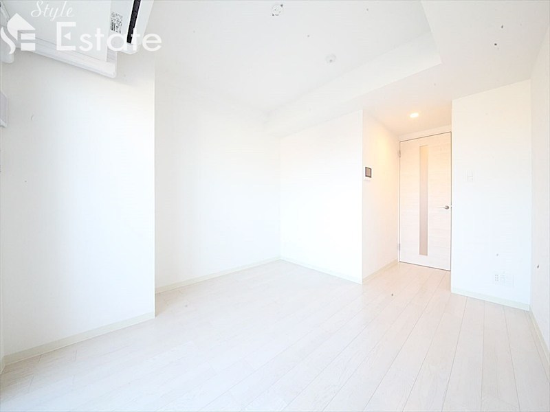 居室・リビング　内装