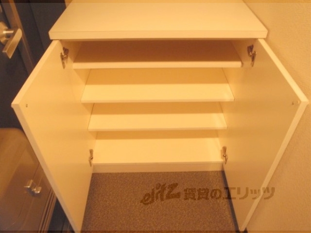 収納　下駄箱
