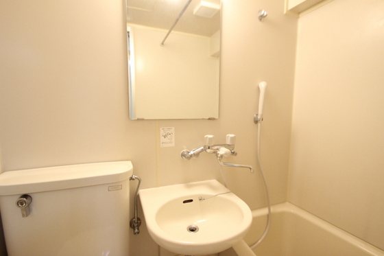 洗面設備　※別号室のお写真です