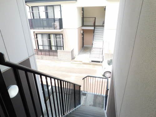 エントランス　アプローチ