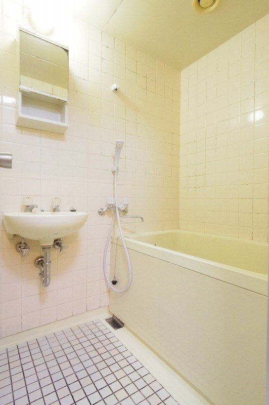 バス・シャワールーム　※同仕様写真です