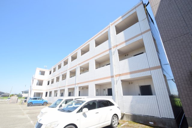 建物外観　おしゃれな外観です