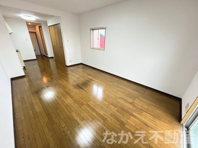 居室・リビング　居間です