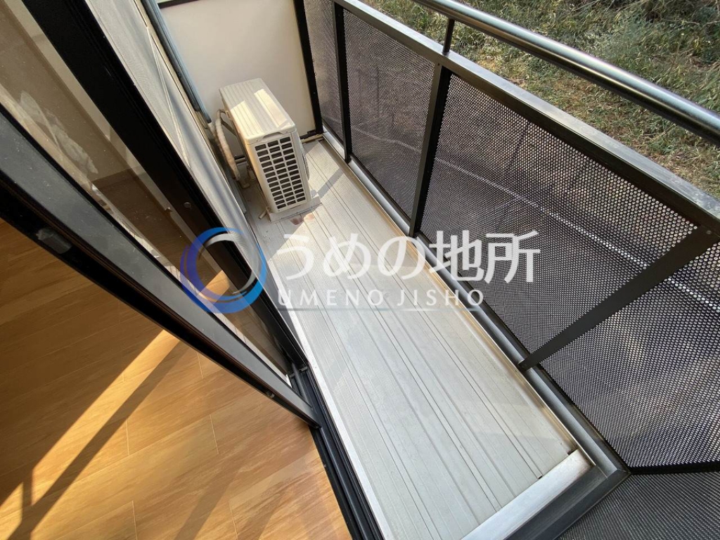 バルコニー　バルコニー