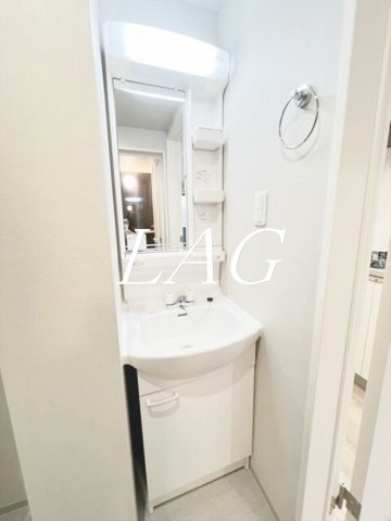 洗面設備　洗面台です。