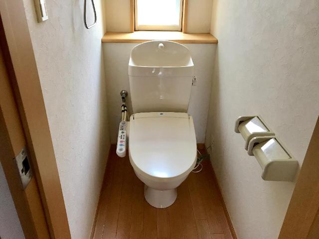 トイレ　シャワー付トイレ