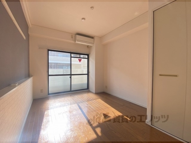 居室・リビング　洋室