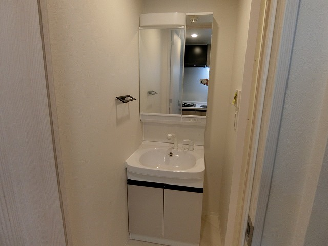 洗面設備　ディクス大阪城EASTレジデンス