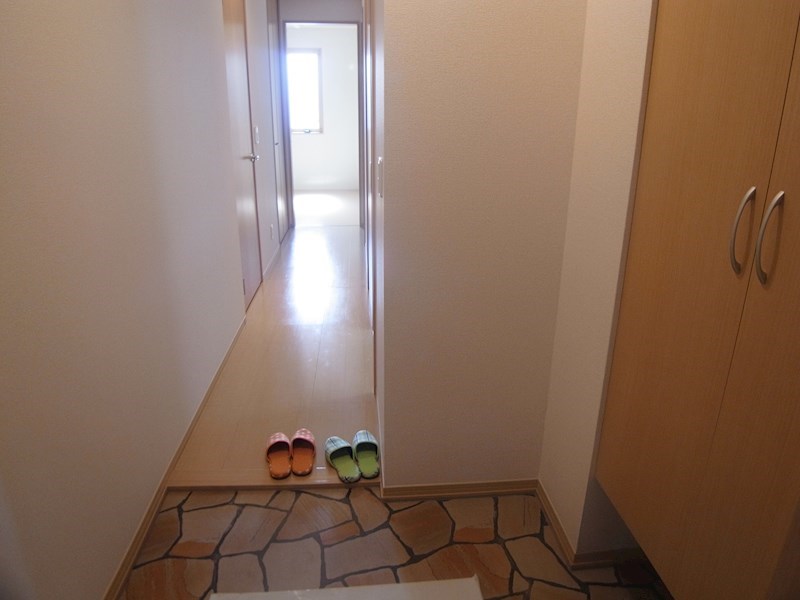 玄関　別部屋