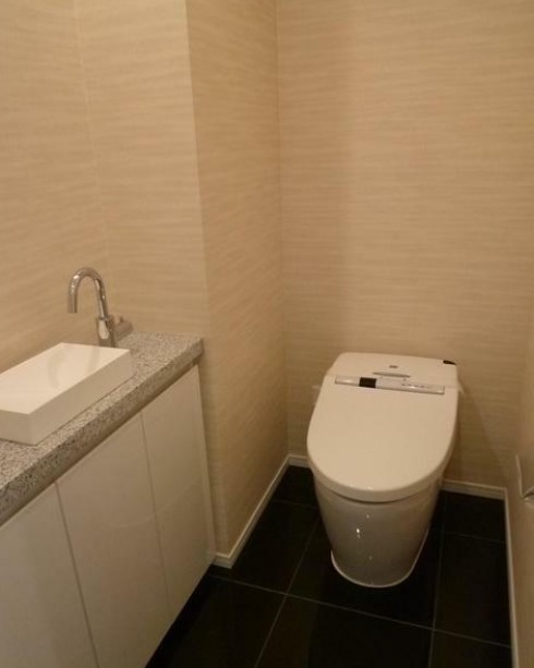 トイレ　別部屋参考写真