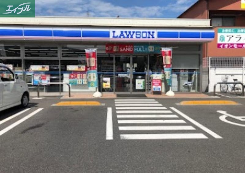 コンビニ　ローソン岡山津島南二丁目店（コンビニ）まで216m