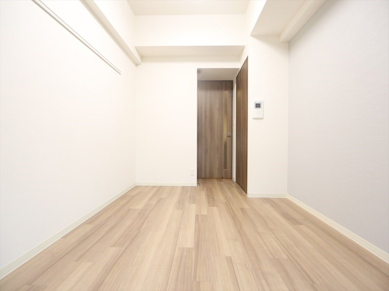 その他部屋・スペース　洋室6.9帖　クローゼット付（収納充実してます）