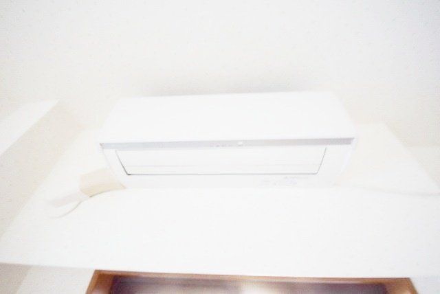 その他　★エアコン★