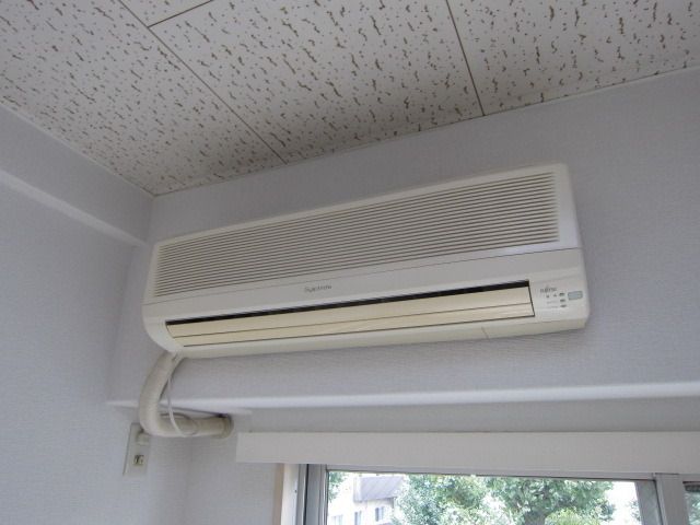 その他設備　★嬉しいエアコン付き★