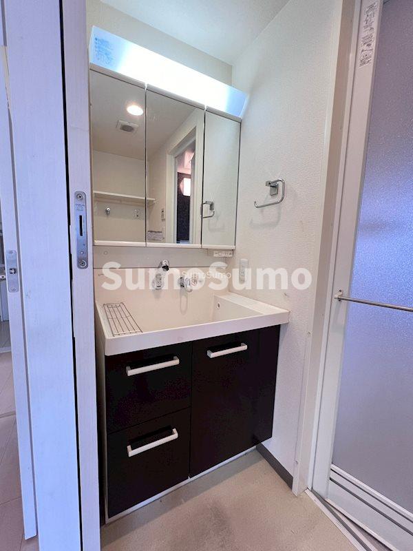 洗面設備　洗面所です