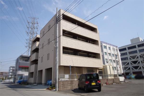 建物外観　シャーメゾン　マム