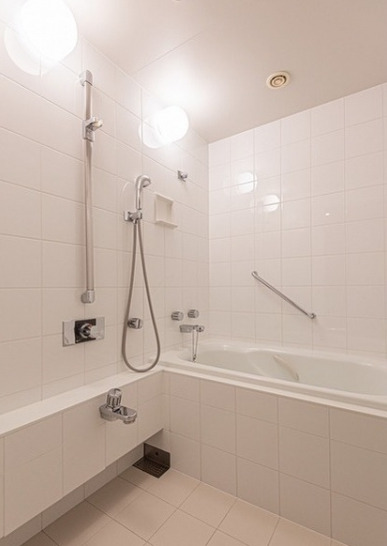 バス・シャワールーム　※別部屋の参考写真です。