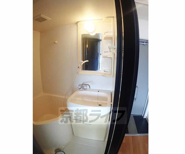 洗面設備　珍しい洗面台