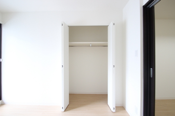 収納　※別部屋の写真です