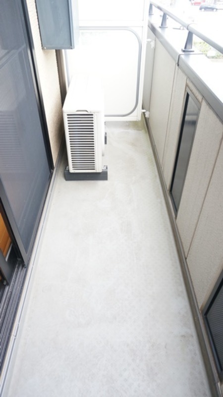 バルコニー　図面と現状に相違がある場合には現状を優先