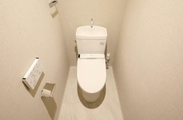 トイレ　別部屋同仕様