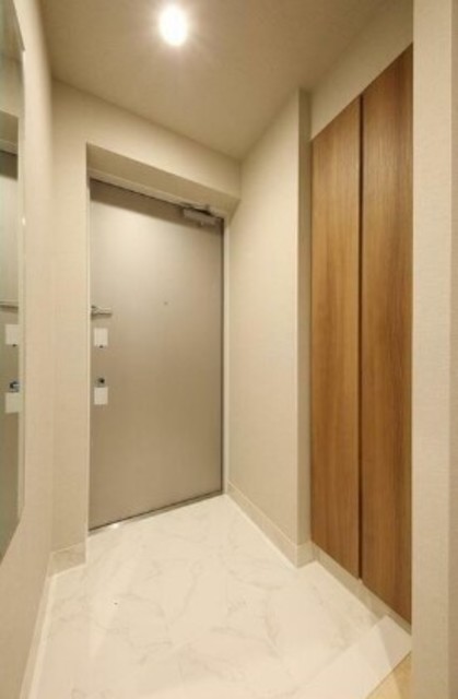 玄関　別部屋同仕様