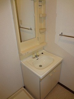 洗面設備　別室の参考写真です。※現況優先