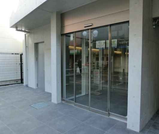 エントランス