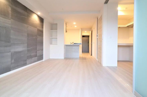 居室・リビング　Via Sole 真法院　リビング