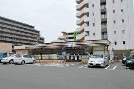 コンビニ　セブンイレブン 福岡荒江3丁目店（コンビニ）まで201m