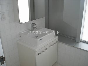 洗面設備　独立洗面台